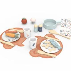 Une image pour le produit  Set Complet de  Dinette en Bois 19 pièces