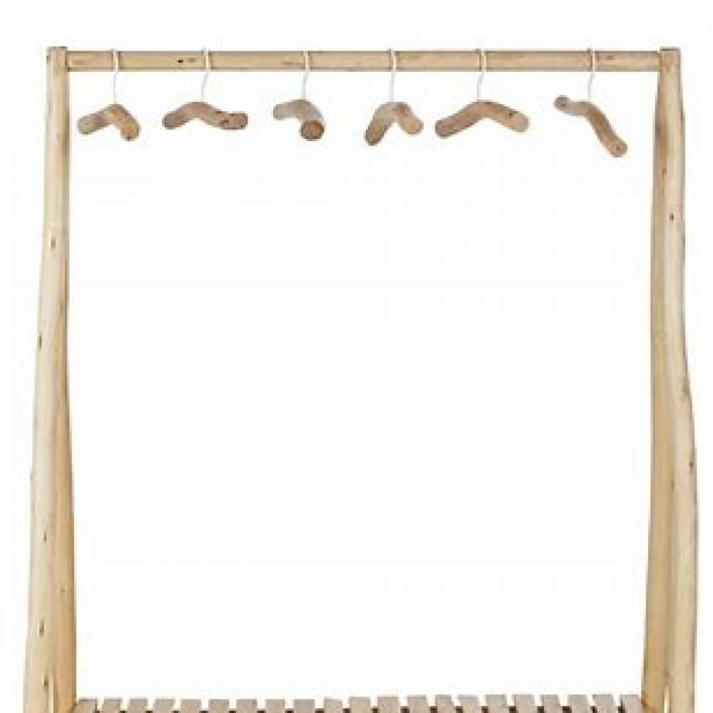Une image pour le produit  MAISONS DU MONDE Portant en Eucalyptus et 6 Cintres