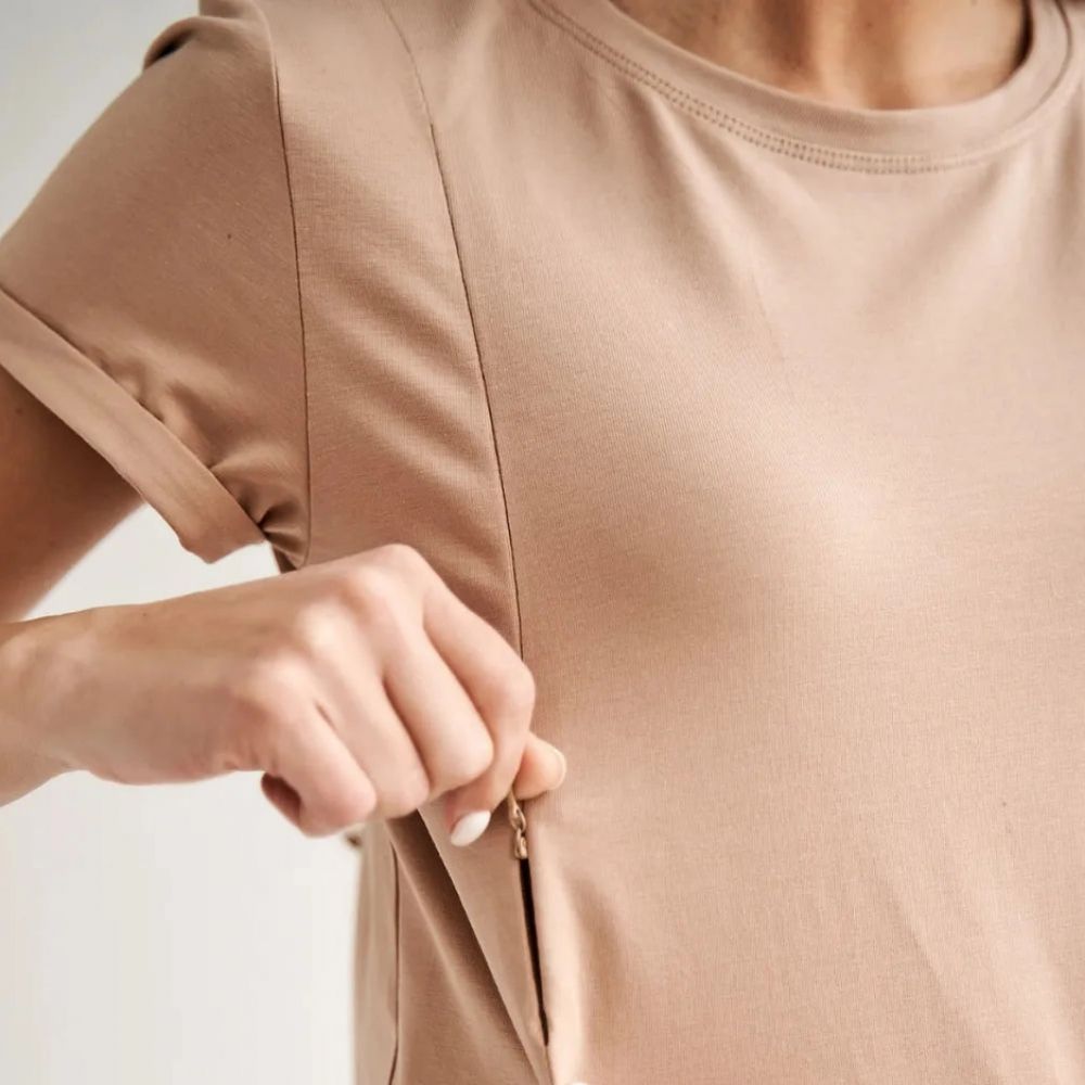 Une image pour le produit T-shirt Maternité Fermetures Eclair pour L’allaitement Crème