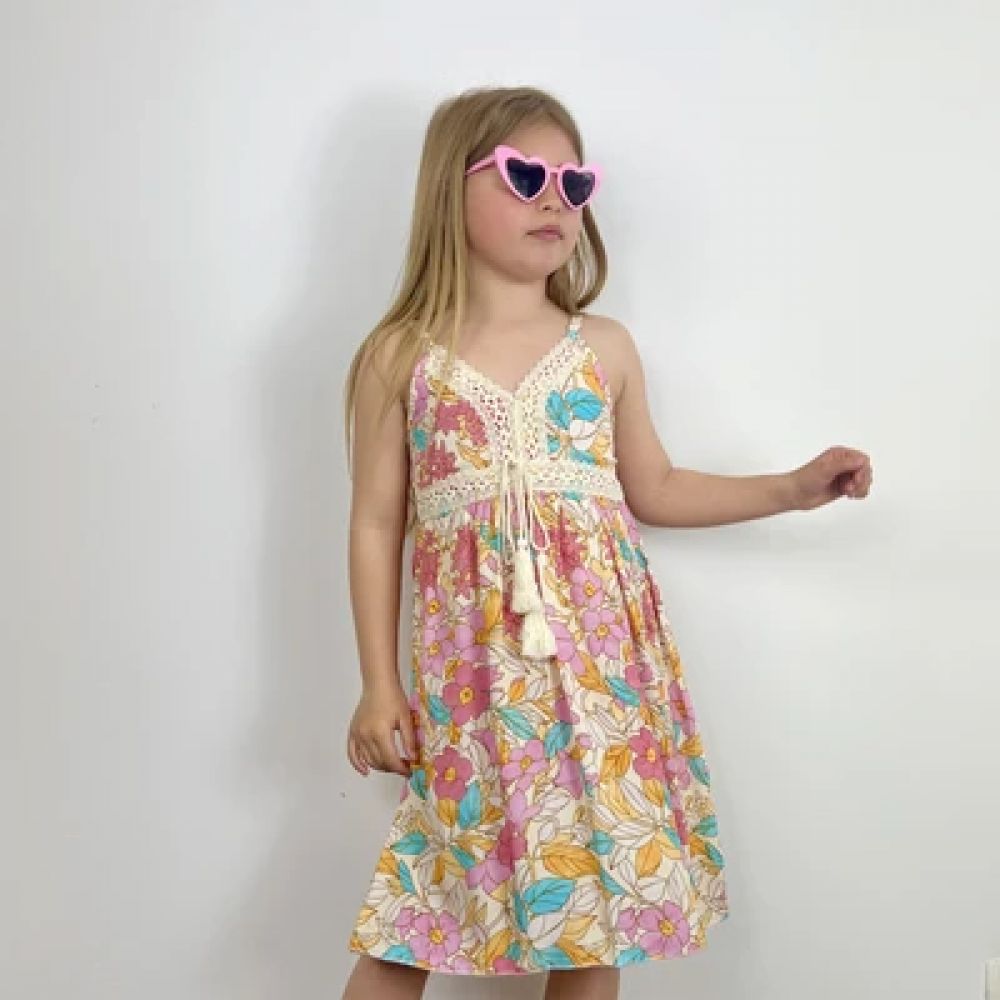 Une image pour le produit Robe Fleurie Kaki Bohème avec Dentelles Fille