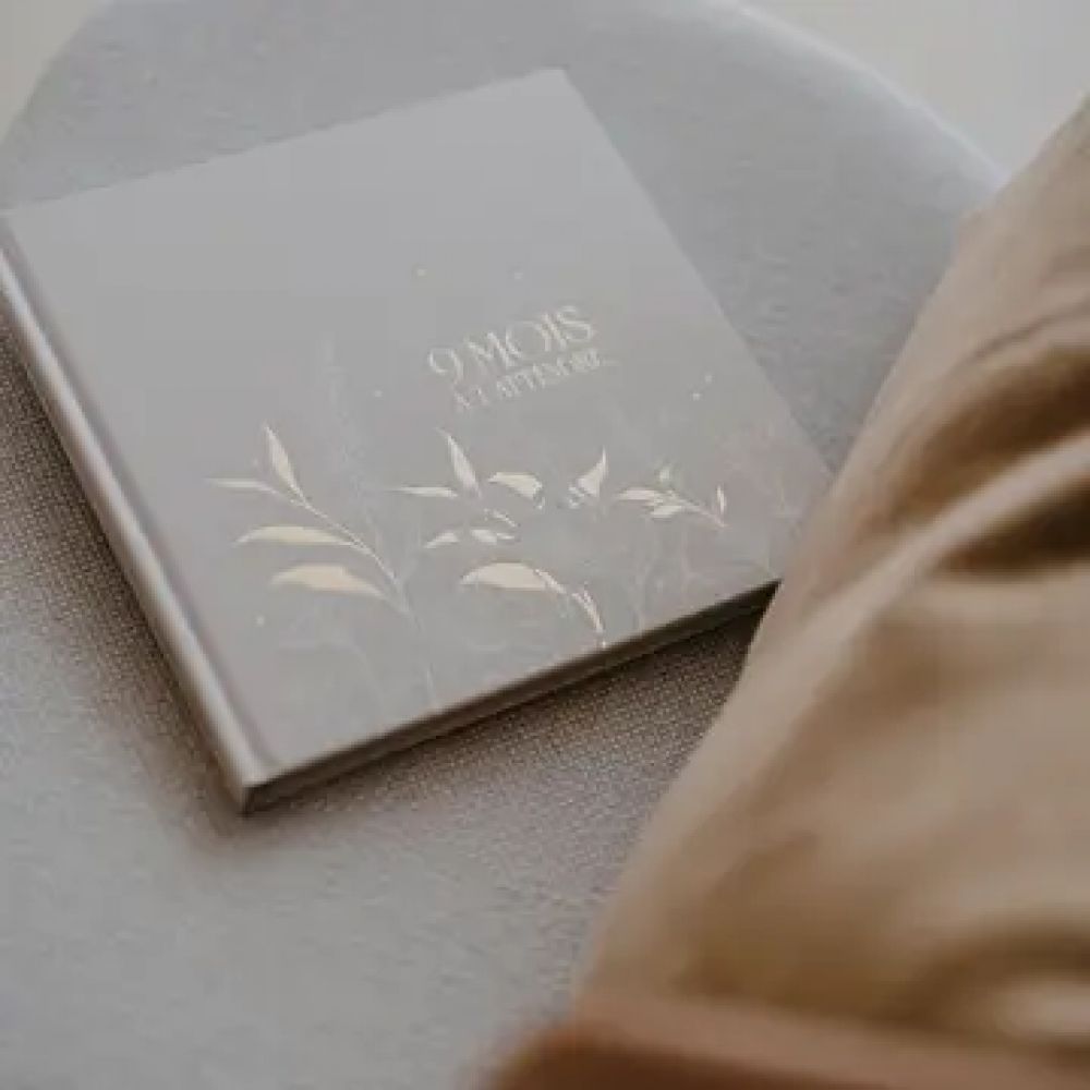 Une image pour le produit ZAKUW Journal de Grossesse "Au Jardin"